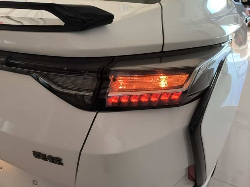 Used Dongfeng Aeolus Yixuan 2023 Mach Edition 1.5T Automatic Pursuit Rider Version — 7