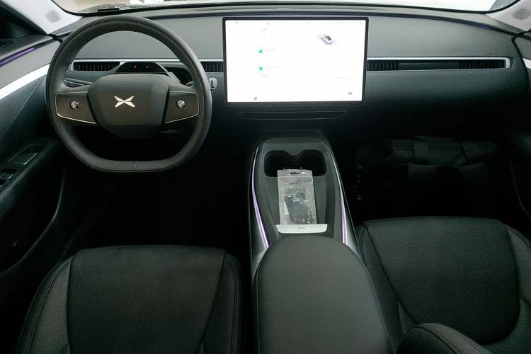 Used XPeng MONA M03 2024 620 with Ultra-Long Range
