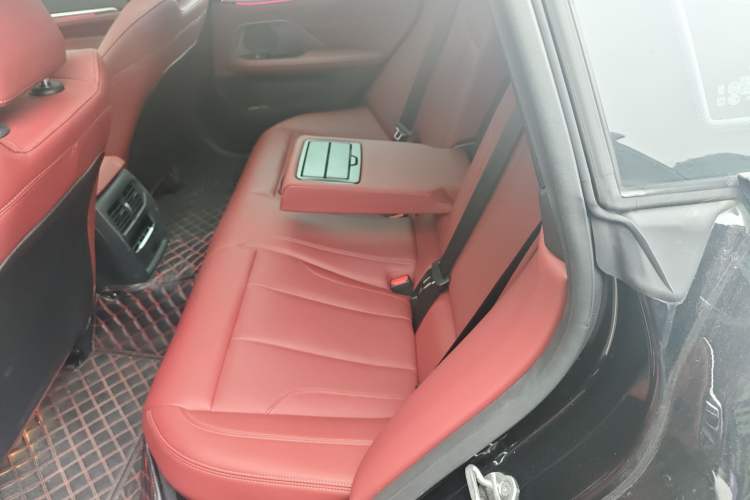 Used BMW i4 2022 eDrive40
