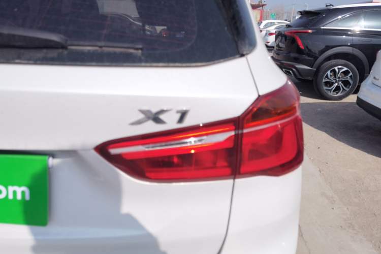 Used BMW X1 2018 xDrive20Li Luxury Edition Exterior 3