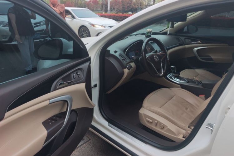 Used Buick Regal 2014 2.4L SIDI Elite Fashion Edition Driver Seat