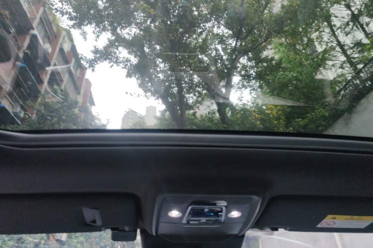 Used BYD Song PLUS New Energy 2024 HONOR Edition DM-i 110km Flagship PLUS
