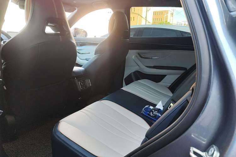Used BYD Song PLUS New Energy 2024 Honor Edition EV 520km Luxury Model