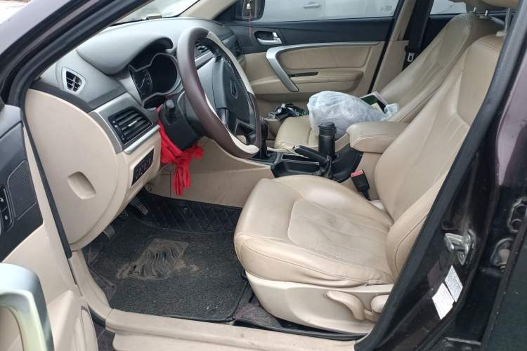 Used Geely Auto Emgrand 2017 Sedan Million Edition 1.5L Manual Luxury Model