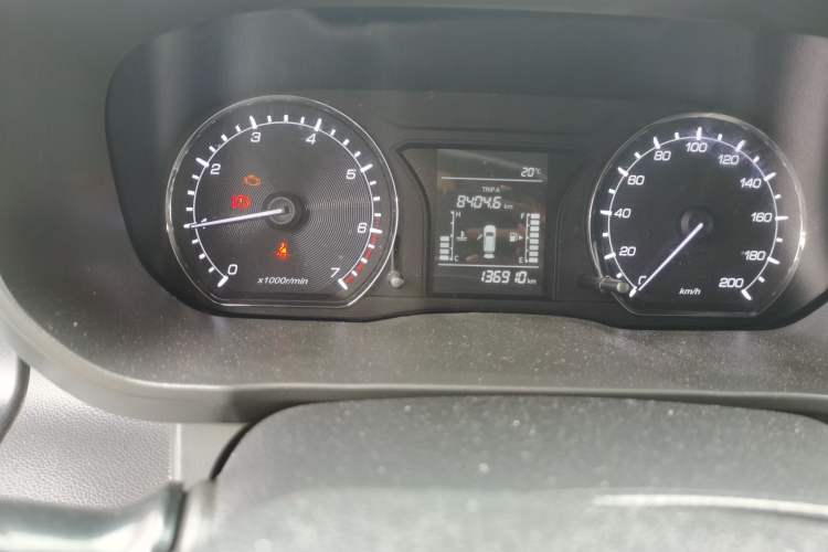 Used CHANGAN OSHAN X70A 2019 1.5L Manual Basic Version China VI Standard