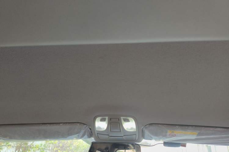 Used JAC Refine M4 2019 Business Series 2.0L Manual Business Version China V Standard