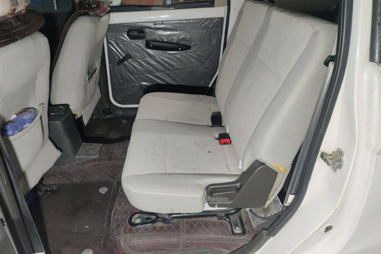 Used Wuling Hongguang 2015 1.2L S Base Model China IV
