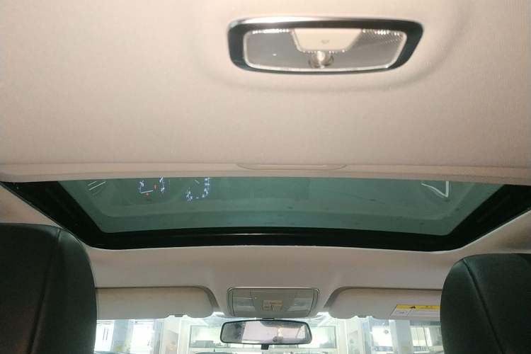 Used CHANGAN Ruicheng CC 2022 Blue Whale Edition 1.5T DCT Luxury Model Headliner