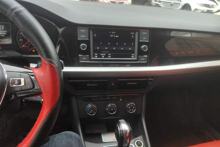 Used Volkswagen Lavida 2019 280TSI DSG Comfort Edition China VI standard
