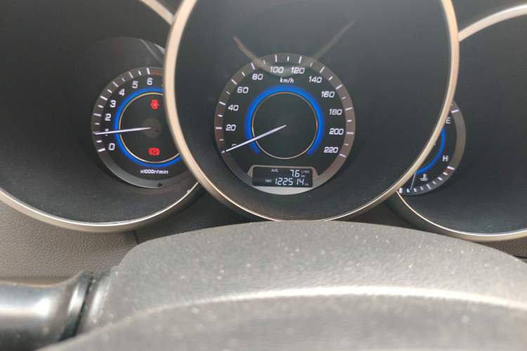 Used CHANGAN Eado 2014 1.6L Manual Luxury Model Odometer Close Up