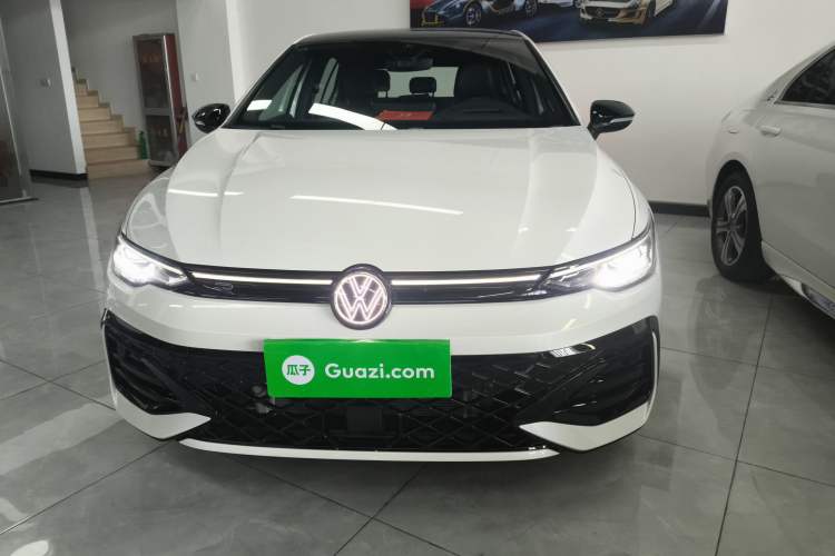 Used Volkswagen Golf 2025 300TSI R-Line