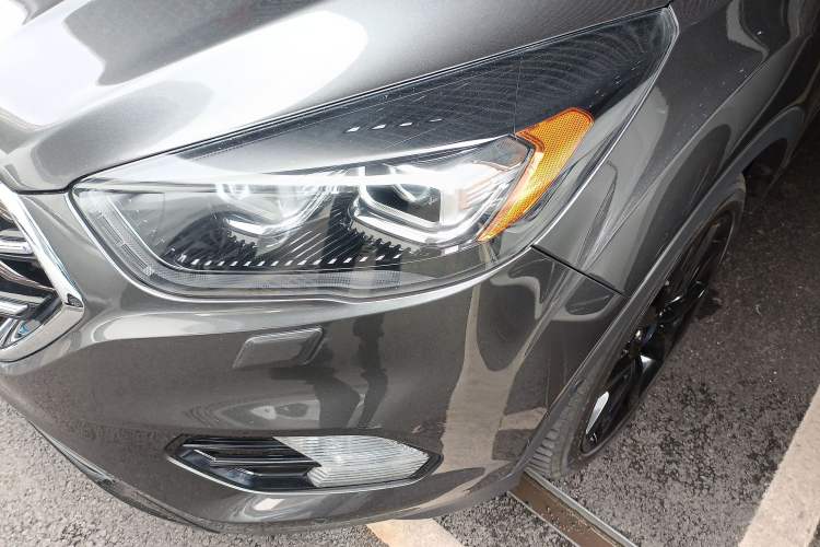 Used Ford Kuga 2017 EcoBoost 245 Four-Wheel-Drive Sport Model