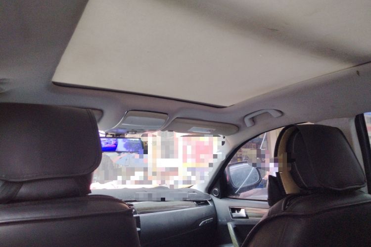 Used Zotye T600 2015 1.5T Manual Luxury Model Headliner