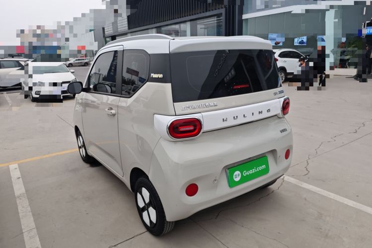 Used Wuling Hongguang MINIEV 2024 3rd Generation 215km Advanced Version
