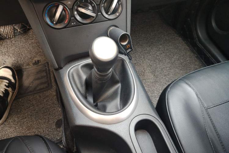 Used Nissan Qashqai 2015 2.0 XL Cool Fire MT 2WD