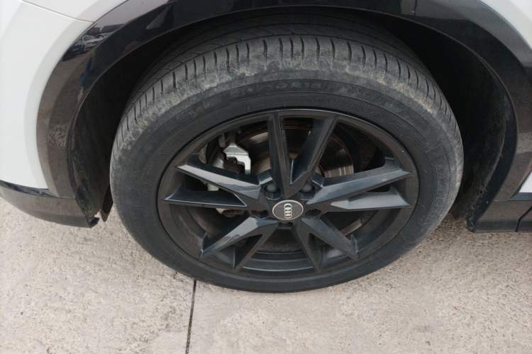 Used Audi Q2L 2018 35 TFSI Launch Exclusive Edition China V