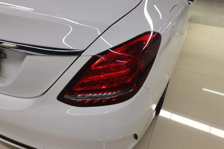 Used Mercedes-Benz C-Class 2017 Facelift C 200 L Sport Edition
