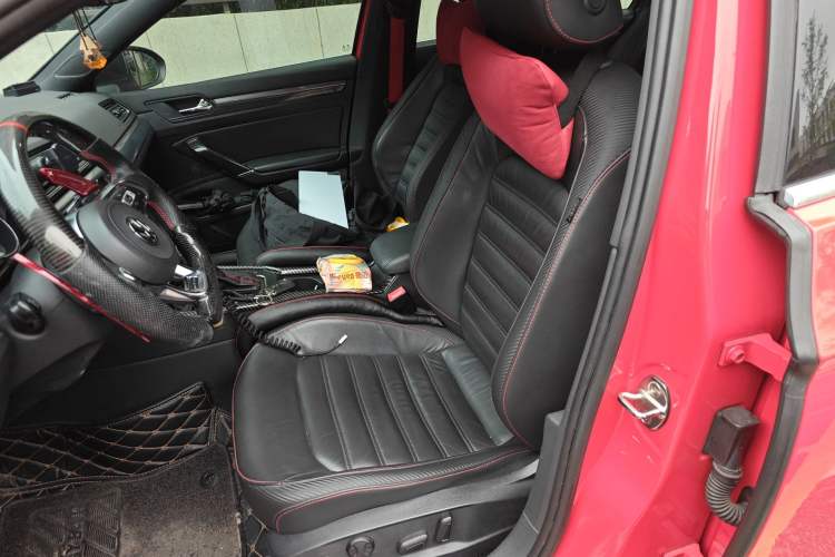 Used Volkswagen Lamando 2017 2.0T GTS Left Front Seat