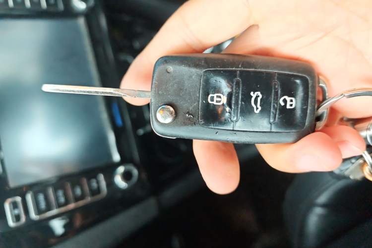 Used Volkswagen Bora 2014 1.6L Automatic Comfort Model
