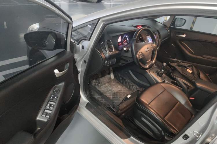 Used Kia K3 2013 1.6L Manual GLS
