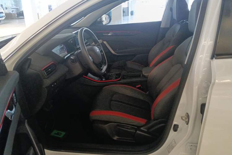 Used Dongfeng Aeolus Yixuan 2021 230T Automatic Chasing Shadow Edition