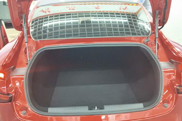 Used XPeng P7 2020 670N
