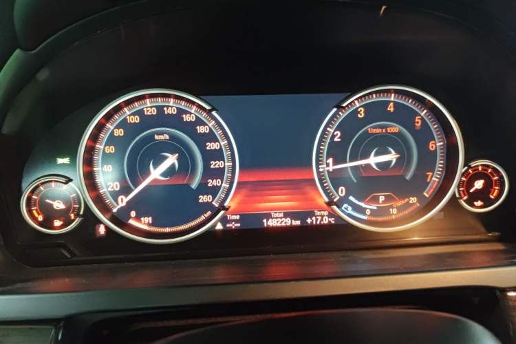 Used BMW 7 Series 2013 740Li Leading Model
