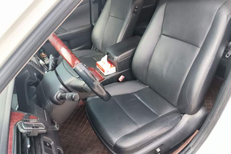 Used Toyota Camry 2012 2.5G Luxury Edition
