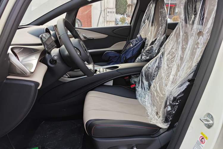 Used BYD Dolphin 2025 420km Free Edition
