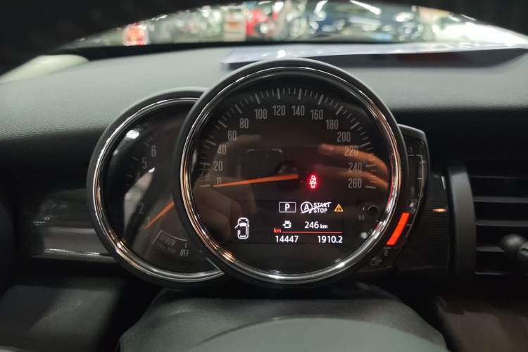 Used MINI MINI 2019 1.5T COOPER Artist