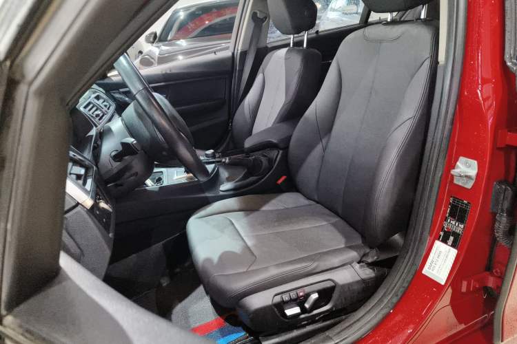 Used BMW 3 Series 2017 320Li Fashion Model
