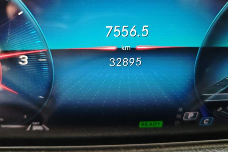 Used Mercedes-Benz EQB 2023 EQB 260 Odometer Close Up