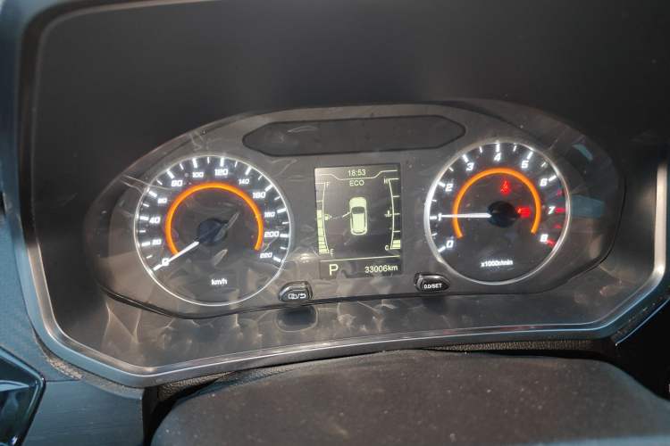 Used Chery Tiggo 3X 2021 PLUS 1.5L CVT Thrilling Red Date Edition