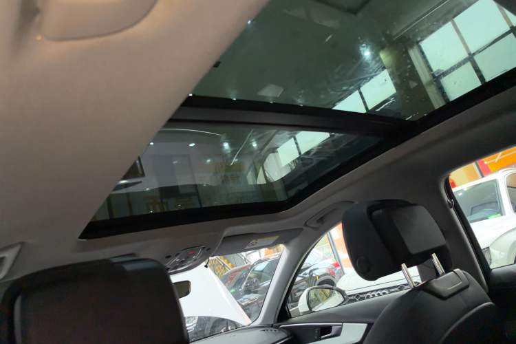 Used Audi A4L 2022 40 TFSI Fashion Dynamic Model Headliner