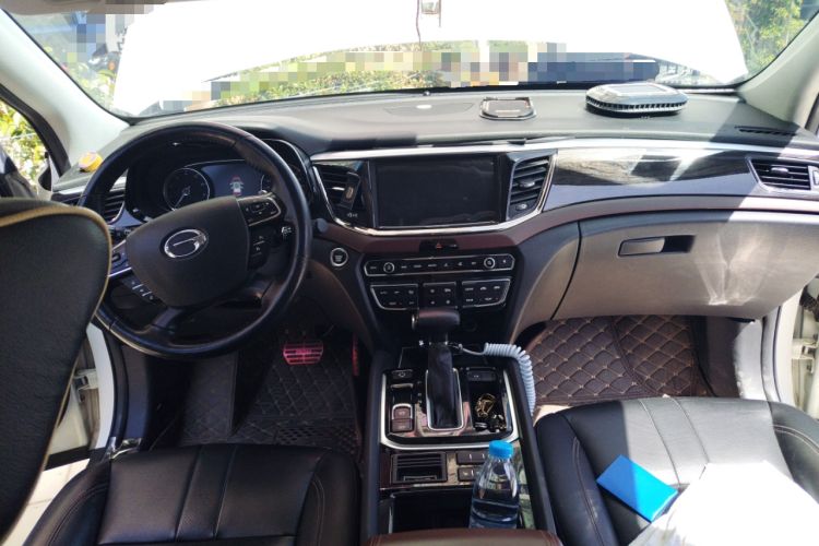 Used GAC Trumpchi GS8 2017 320T Two-Wheel Drive Luxury Edition (7 Seats)
