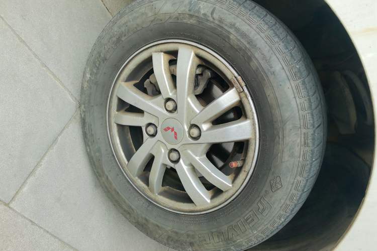 Used Wuling Hongguang 2019 1.5L S Standard Version China VI LAR