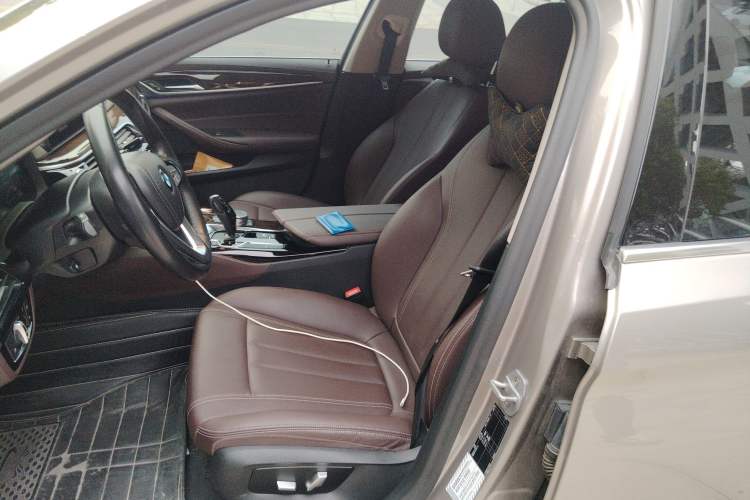 Used BMW 5 Series 2020 525Li Luxury Package
