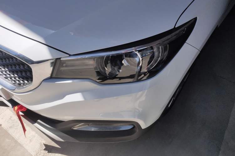 Used MG ZS 2017 1.5L Automatic Elite Edition Left Front Headlight