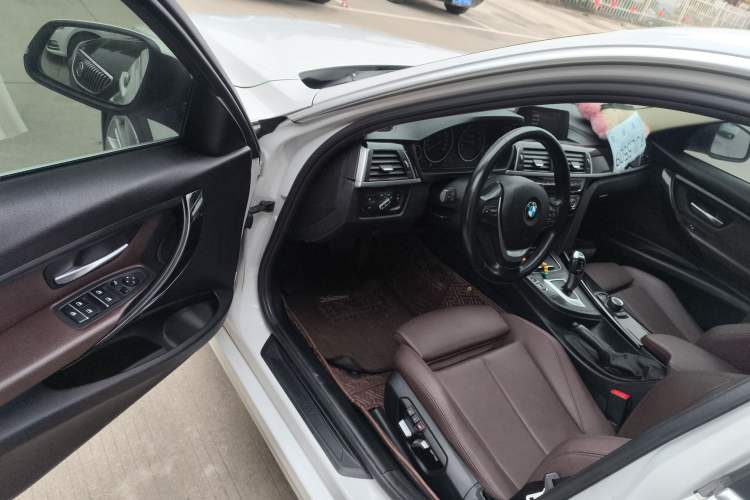 Used BMW 3 Series 2018 320Li Fashion Model
