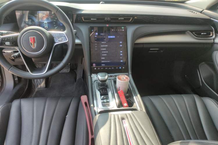 Used Hongqi H5 2024 2.0T Automatic Smart Connect Flagship Edition
