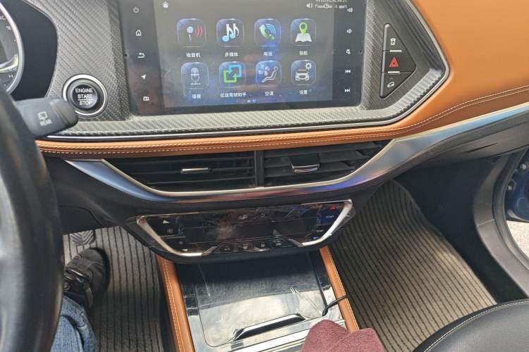 Used Zotye T300 2017 1.5T Manual Luxury Model