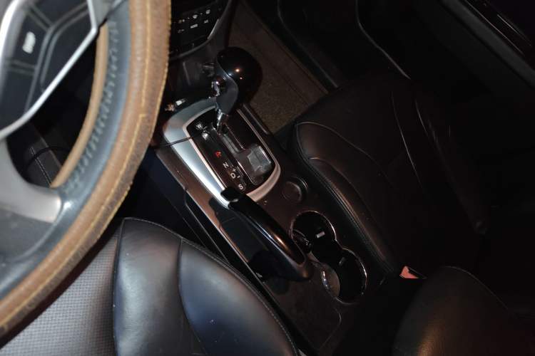 Used GAC Trumpchi GS5 2012 2.0L Automatic Two-Wheel Drive Elite Edition
