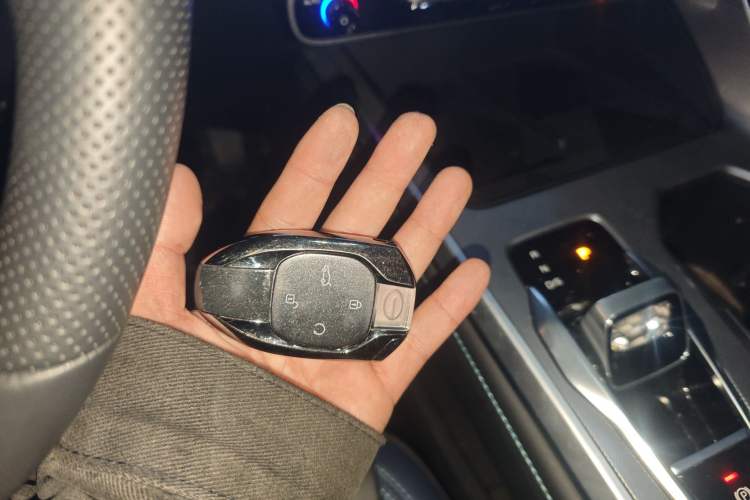 Used GAC Trumpchi GS3 2023 Shadow Speed 270T Dynamic Intelligence Edition Vehicle Key