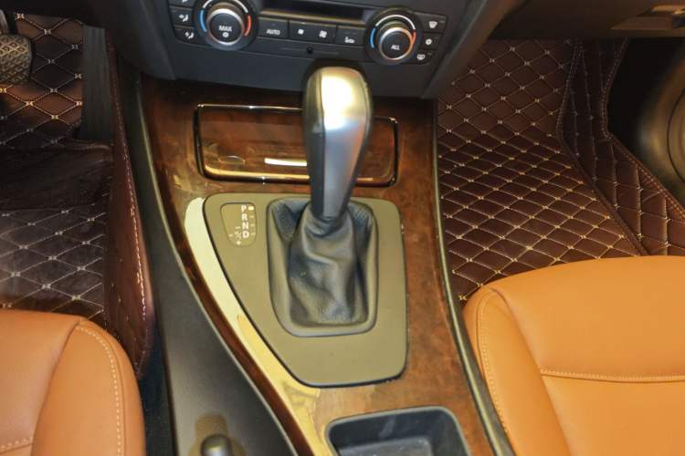 Used BMW 3 Series 2011 320i Sport Edition