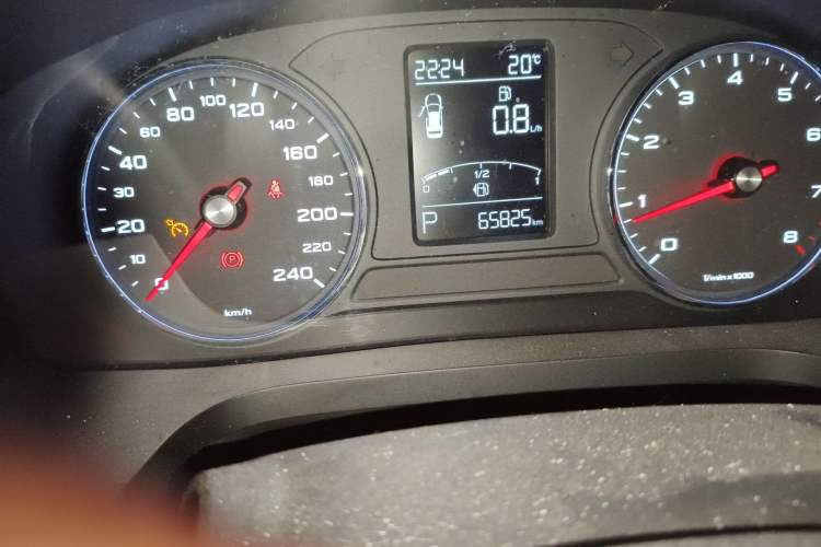 Used Roewe i6 2018 20T Automatic Internet ZhiZun Edition