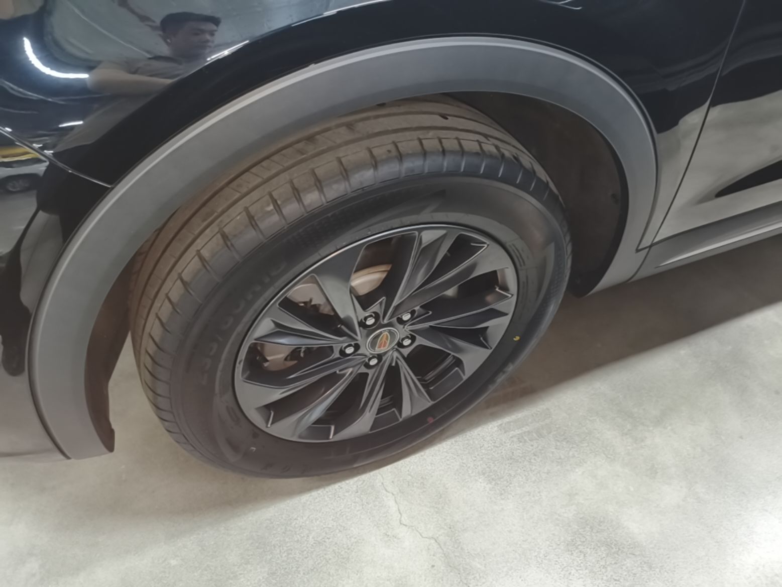 Hongqi HS5 2025 2.0T Two-Wheel Drive Flagship Pro Edition - Chinese Trim Xiang — снимка 10