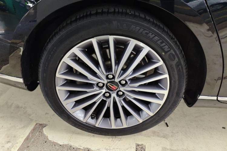 Used Hongqi H9 2020 2.0T Smart Connect Flagship Edition
