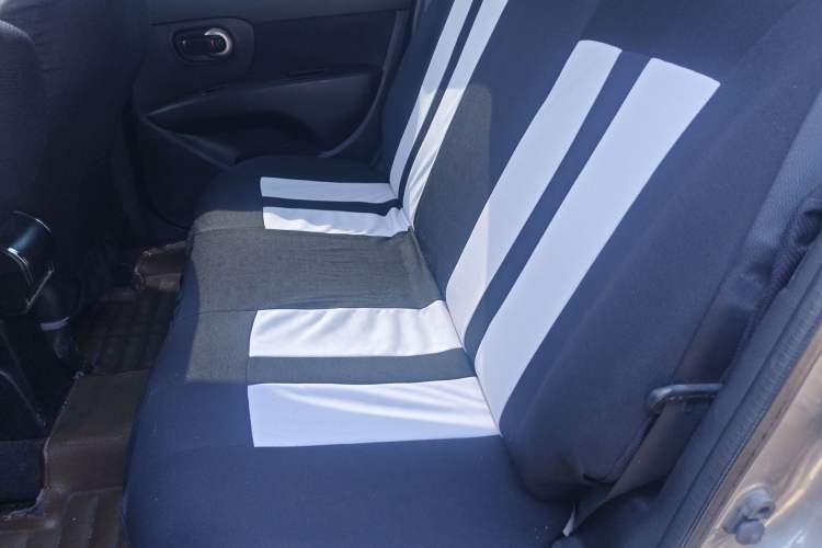 Used Nissan Livina 2015 1.6XE Manual Comfort Edition Left Rear Seat