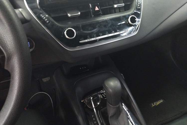 Used Toyota Levin 2021 185T CVT Luxury Edition
