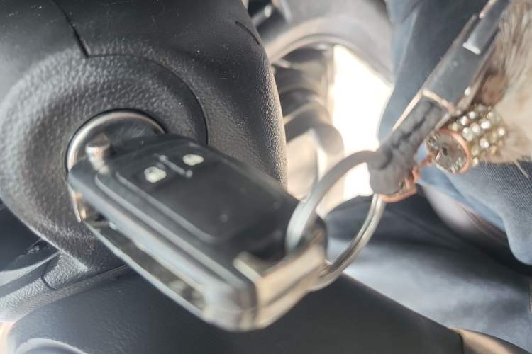 Used Buick Encore 2014 1.4T Manual Two-Wheel Drive Urban Sport Model Vehicle Key